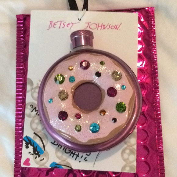 Betsey Johnson Accessories - Betsy Johnson flask ......so cute
